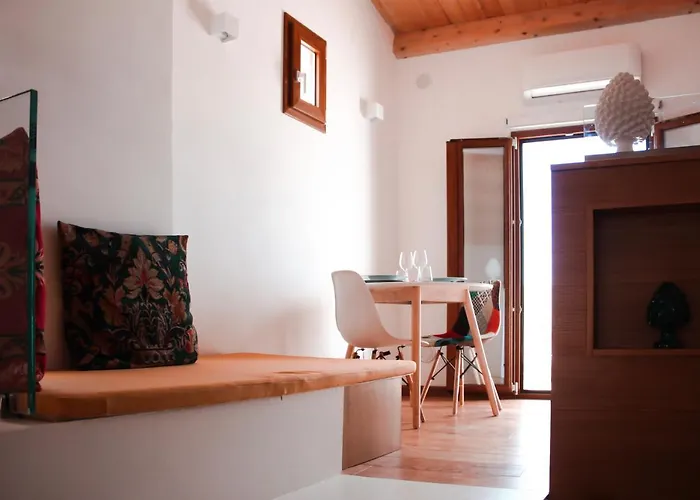 Awa Bordonaro 招待所 4*