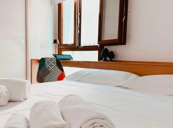 招待所 Awa Bordonaro 切法卢